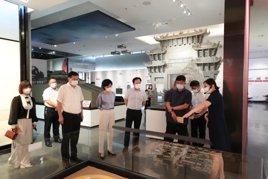 英吉沙县考察1.jpg